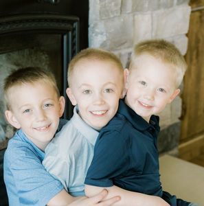 Meet your Posher, Angela